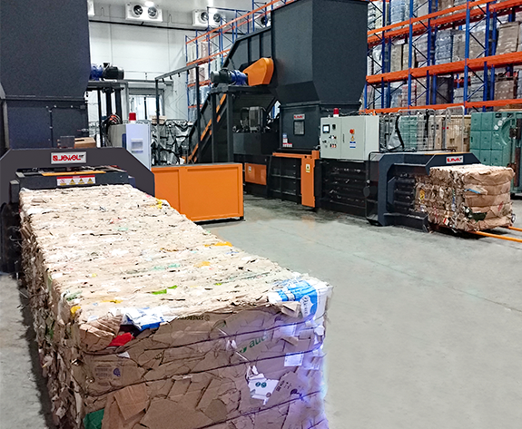 রাশিয়ার শীর্ষস্থানীয় সুপারমার্কেট লজিস্টিক সেন্টারে বর্জ্য প্যাকেজিংয়ের জন্য স্বয়ংক্রিয় নিষ্পত্তি সমাধান